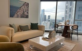 Serenity Stayz - 3 Bedroom Apartment In Melbourne Cbd